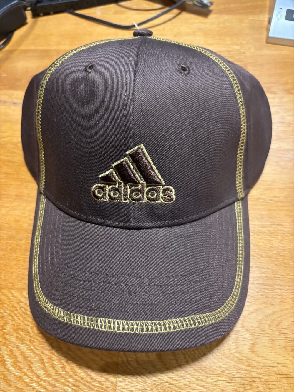 Vintage Y2K Adidas Abrams II Cap Brown Gold Embroidered Logo NOS 5123713